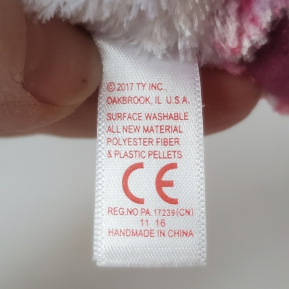 Ty Beanie Boos - LeeAnn The Pink Lemur 6" Collectible Plush Toy - Picture 9 of 9